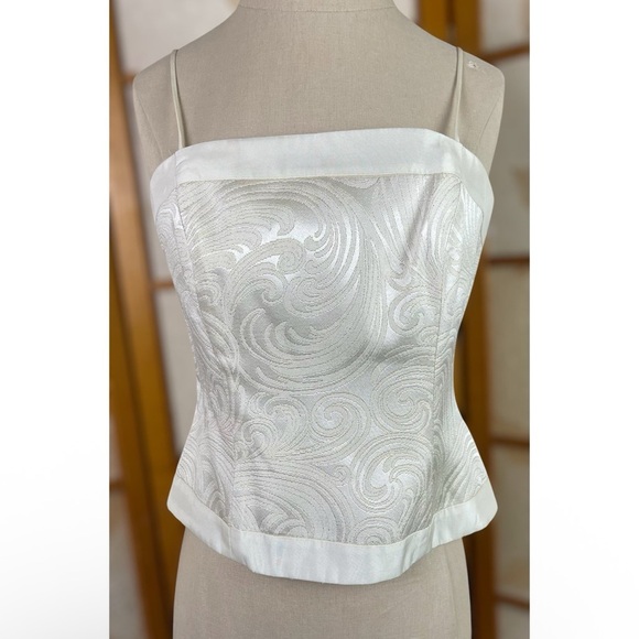 Vintage JS Collection Ivory Sleeveless Tank Top - Picture 1 of 3